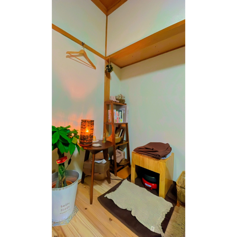 婦人科サロン瑠璃2